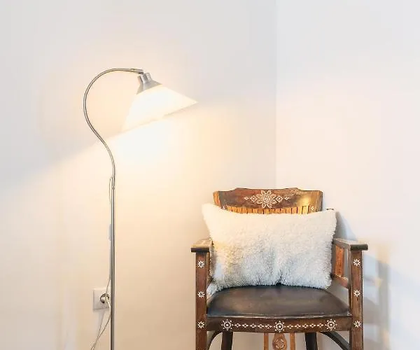 شقة Bright & Spacious Loft With Basilica View