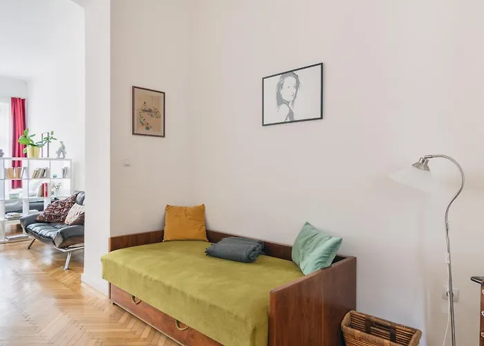 شقة Bright & Spacious Loft With Basilica View بودابست